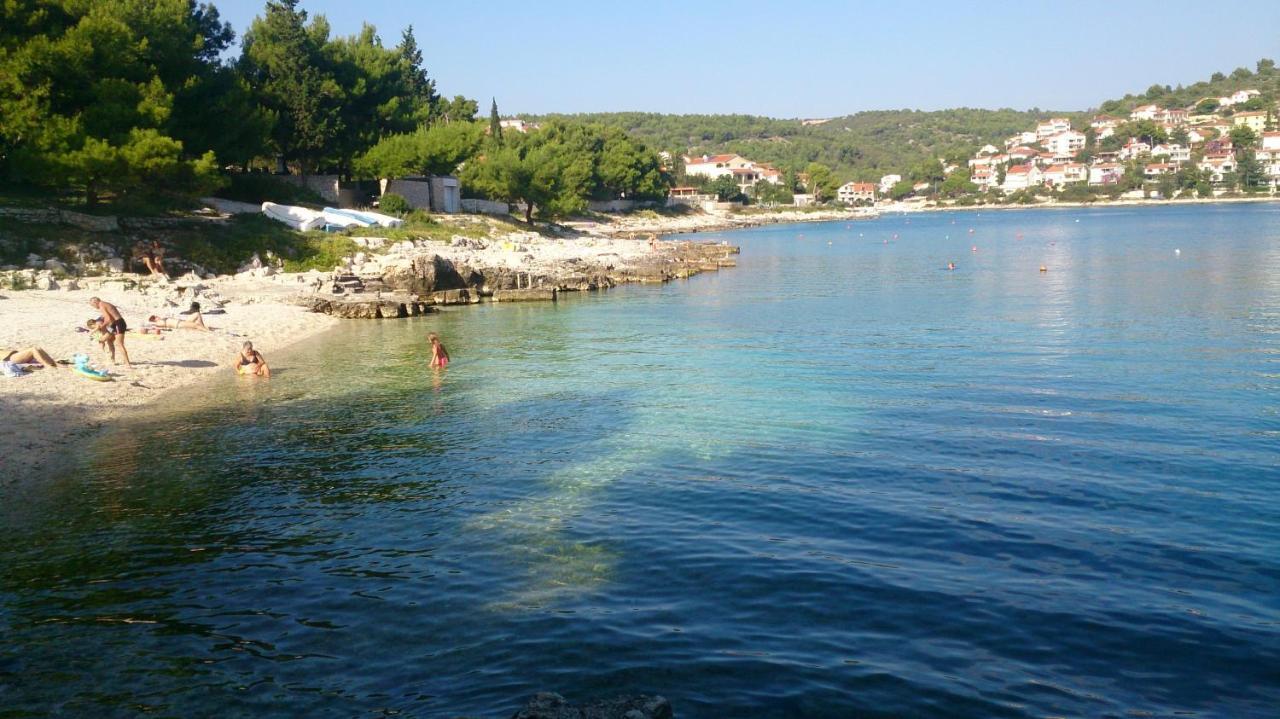 Apartments Toni Trogir Szoba fotó